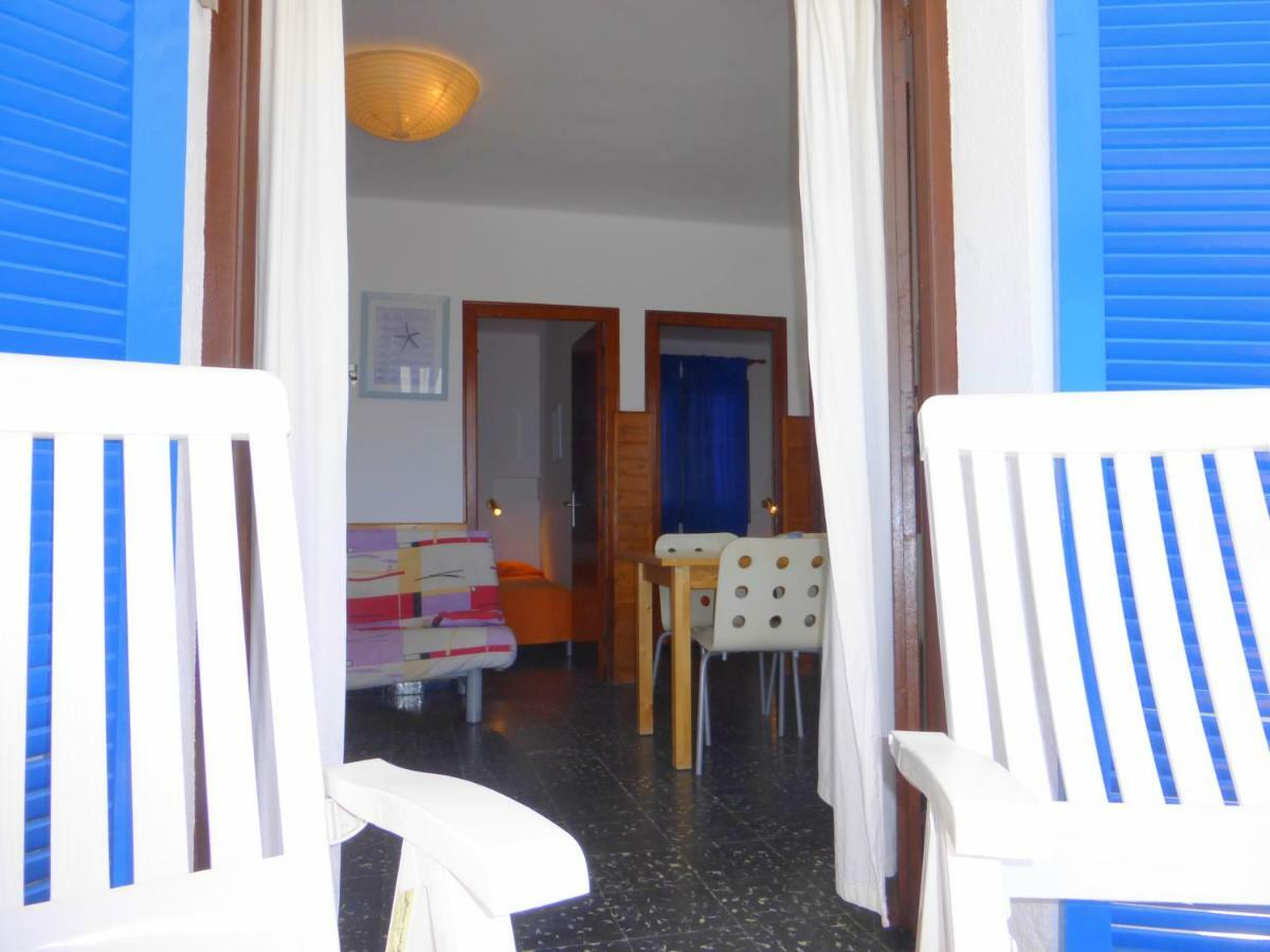 Rentalmar El Capitan Hospitalet De L'Infant Buitenkant foto